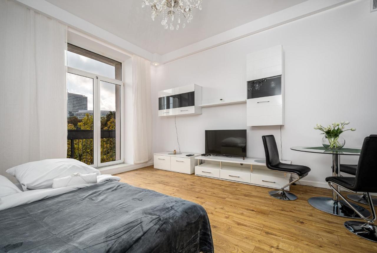 شقة Apart D&K Apartament Z Widokiem Na Palac Kultury I Nauki وارسو المظهر الخارجي الصورة